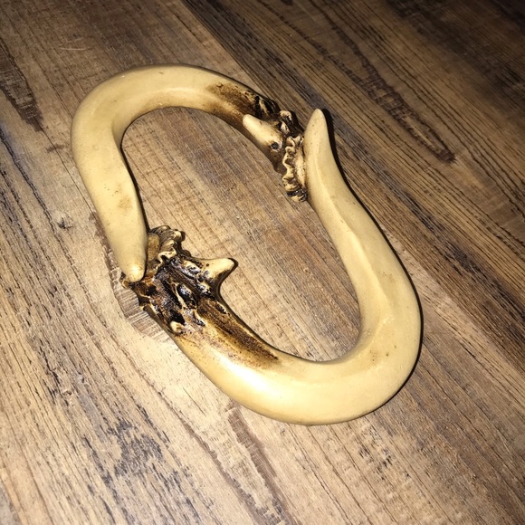 Antler Letters - Picture 2 of 3